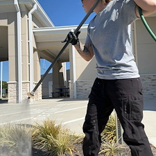 Commercial-Pressure-Washing-Services-in-Gulf-Breeze-Florida 5