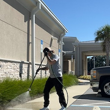 Commercial-Pressure-Washing-Services-in-Gulf-Breeze-Florida 7