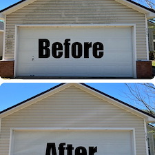 Low-Pressure-Vinyl-Siding-Cleaning-in-Pensacola-Florida 4